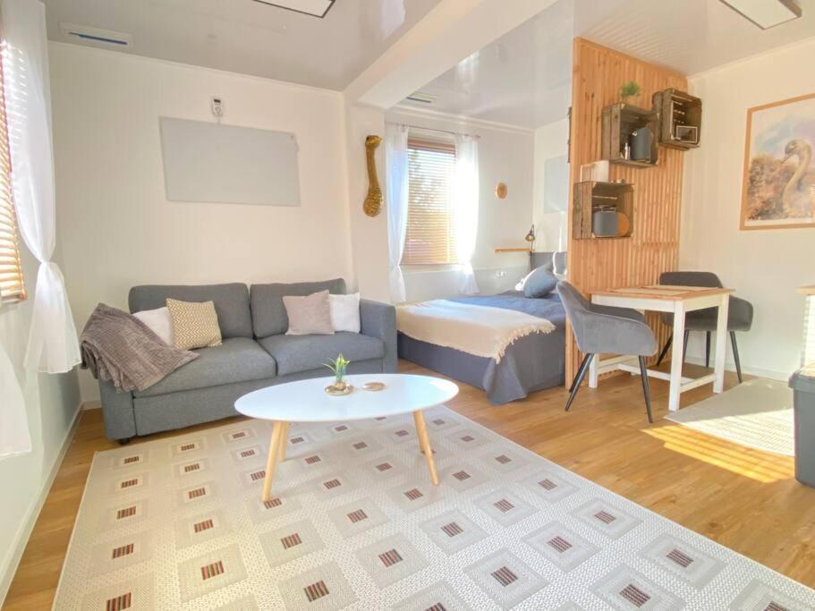 Tiny Haus Straussenblick 2 Villa Bad Fallingbostel Buitenkant foto